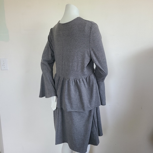 Reborn - Ruffled Dress - Picture 3 of 10